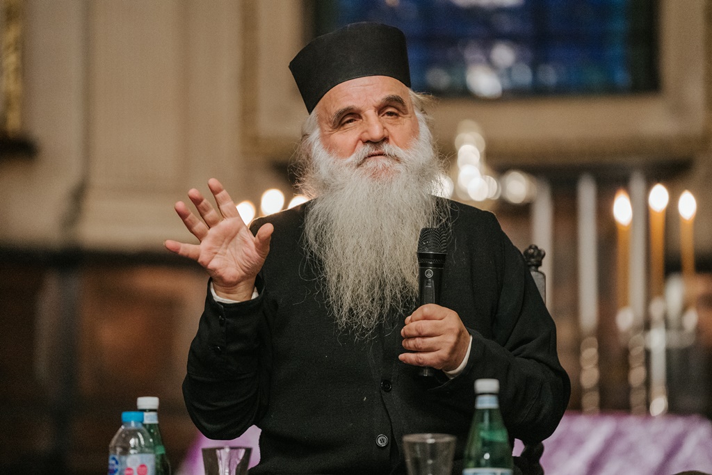 O lună de poveste în Parohia „Sfântul Gheorghe” din Londra