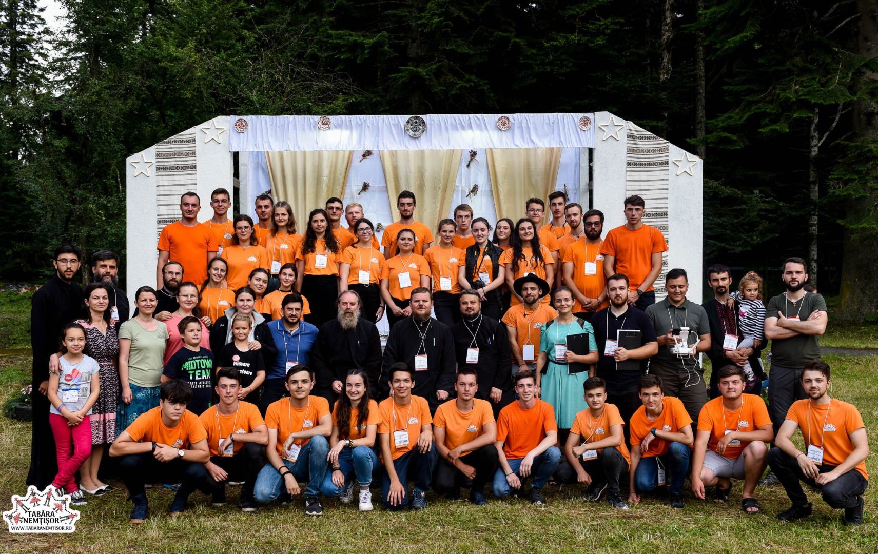 Gând de mulțumire pentru cel mai mare dar din liceu: grupul „Prietenii Sfinților Trei Ierarhi”