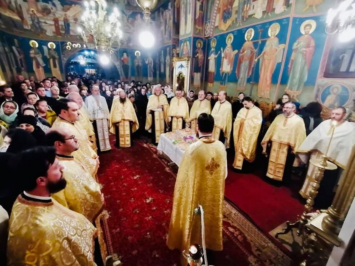 Parohia „Sfântul Ioan Botezătorul” din Botoșani și-a serbat ocrotitorul