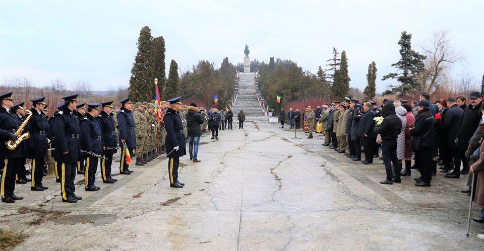 Ceremonial dedicat împlinirii a 545 de ani de la bătălia de la Podul Înalt