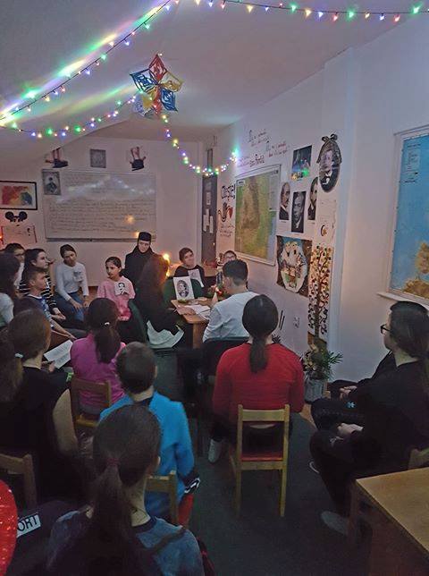 Seară dedicată lui Eminescu la Așezământul de copii ,,Sfântul Ierarh Leontie”