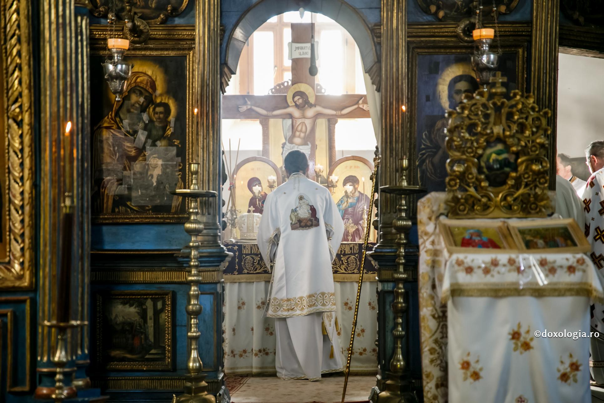 Foto: Adrian Sârbu Căci întru Dânsul viem și ne mișcăm și suntem!