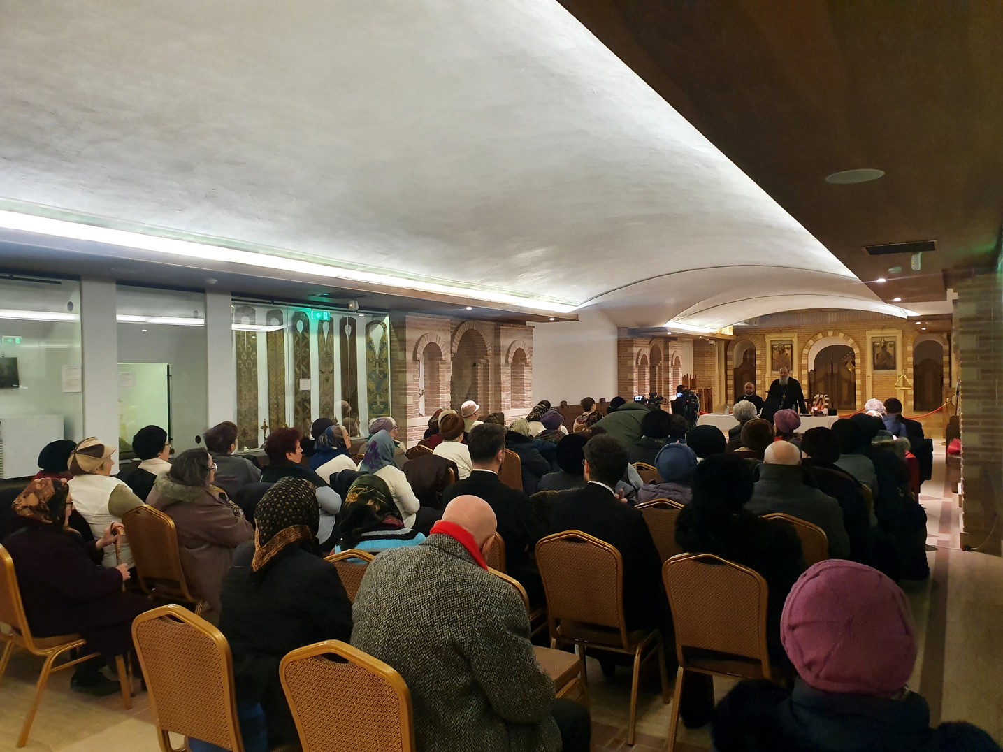 Conferință desfășurată la Iași: „Un Sfânt care a schimbat un oraș prin felul său de a fi”