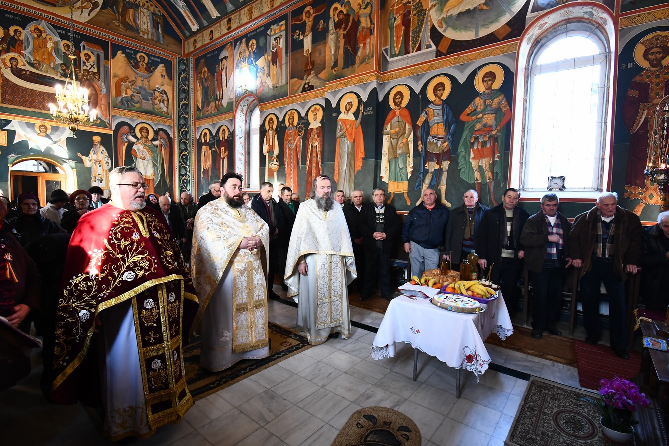 Sfântul Grigorie Teologul, serbat în Parohia Rediu