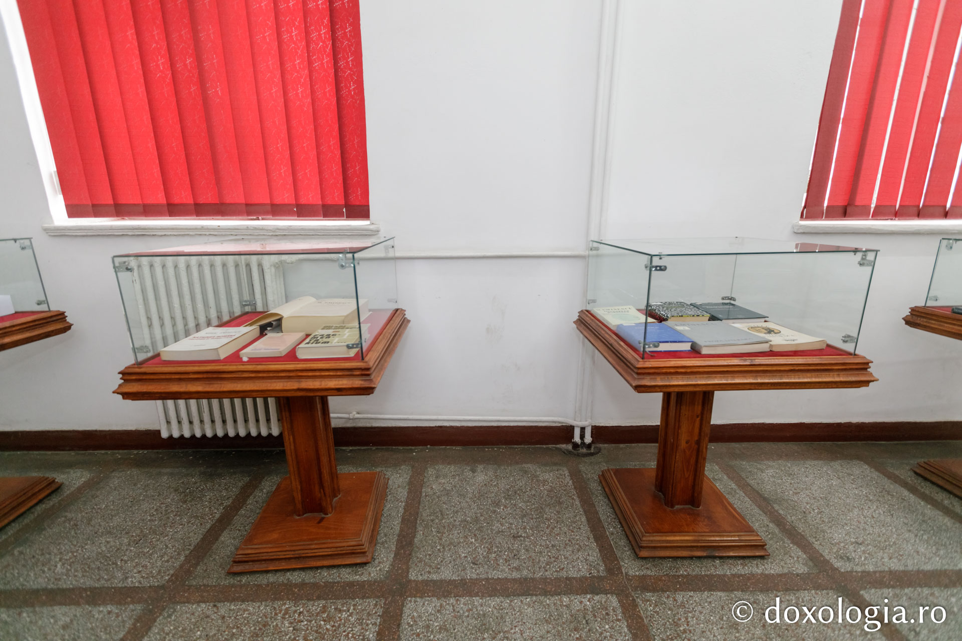 „Bădia Mihai” - Mihai Eminescu, neuitat şi cinstit de studenţii teologi ieşeni