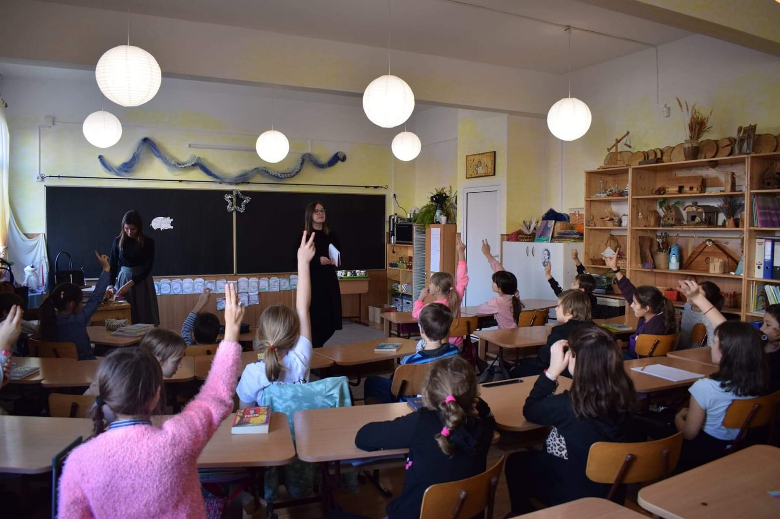 Atelier de lectură „Spune-mi o poveste pentru suflet”, la Iaşi Atelier de lectură „Spune-mi o poveste pentru suflet”, la Iaşi