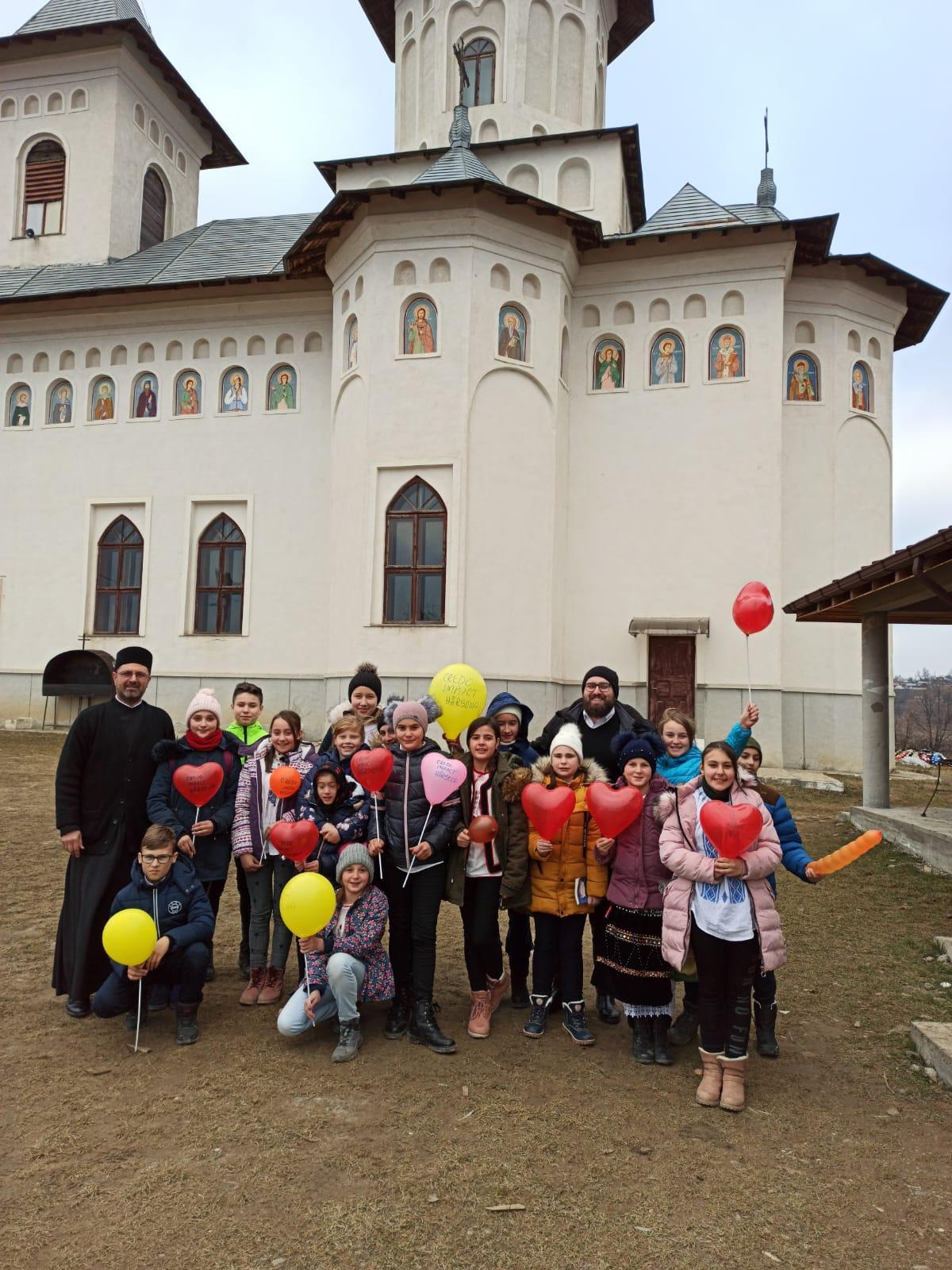 Primele cluburi „Credo Impact”, inaugurate în Episcopia Hușilor