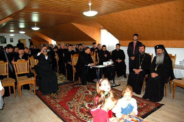 Întrunirea preoților din Protopopiatul Hârlău Întrunirea preoților din Protopopiatul Hârlău