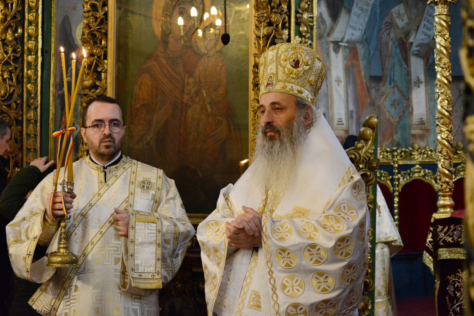 Ajunul Bobotezei la Mănăstirea Golia din Iași: „Dragostea îl ajută pe om să desăvârșească prezența Duhului Sfânt în el”