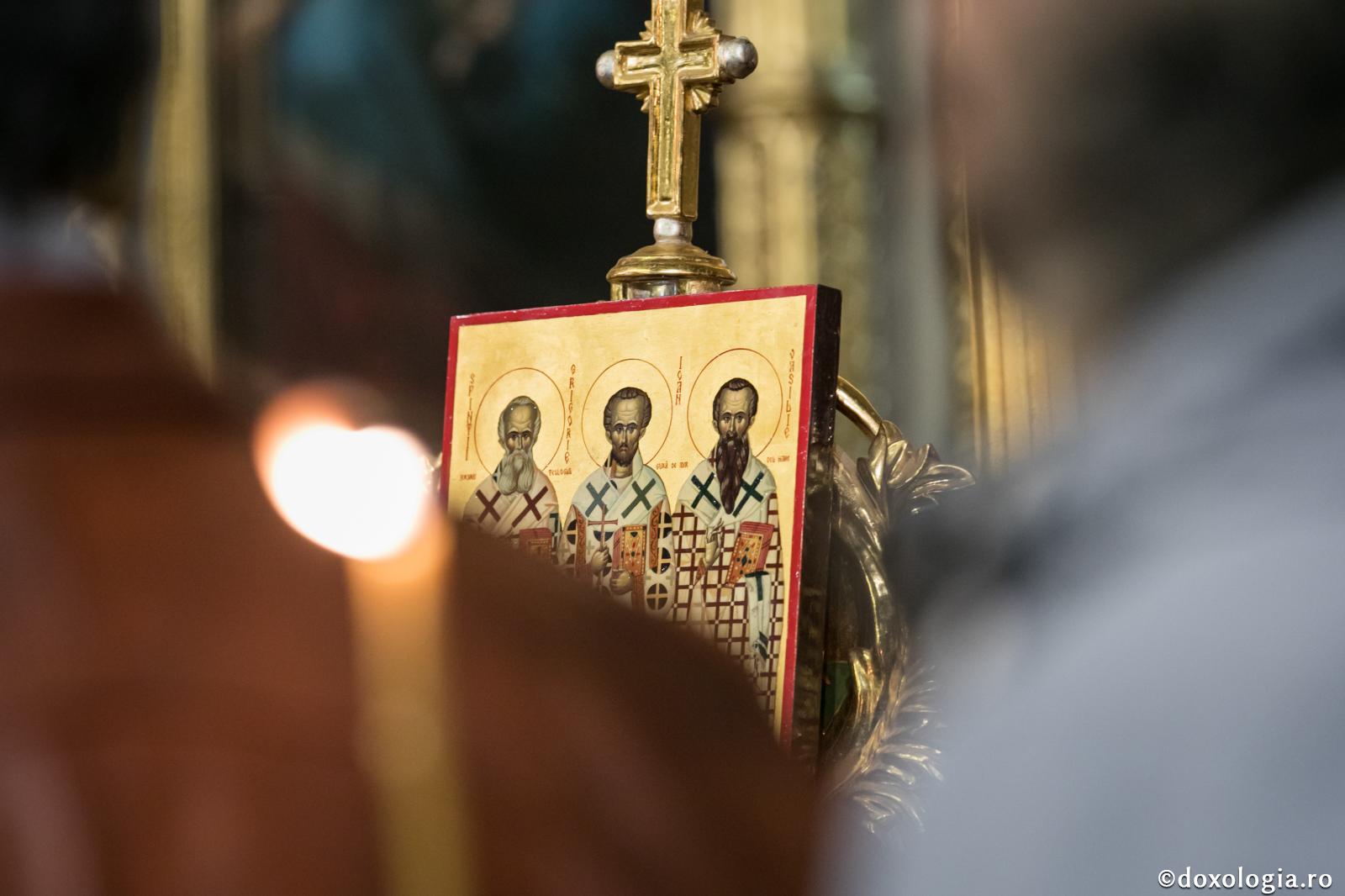 Sfinţii Trei Ierarhi – Apărători ai Sobornicităţii Bisericii