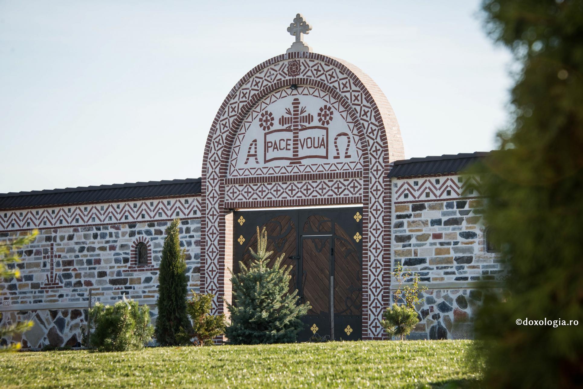 Pacea pe care o dăruiește Biserica