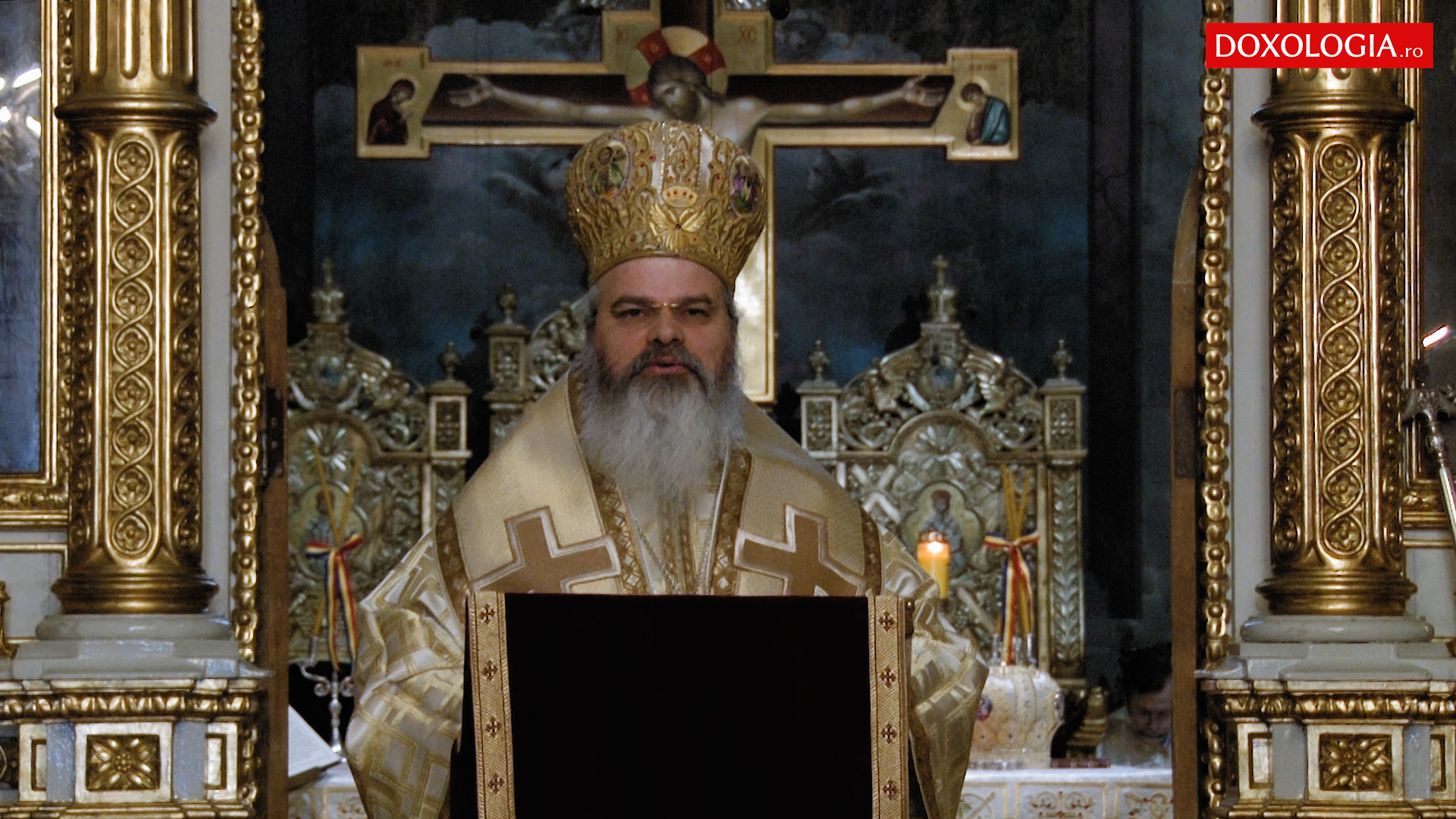 (Video) „De la Sfinți Trei Ierarhi învățăm să nu ne lăsăm acaparați de funcții și de trufia lumii” – PS Ignatie