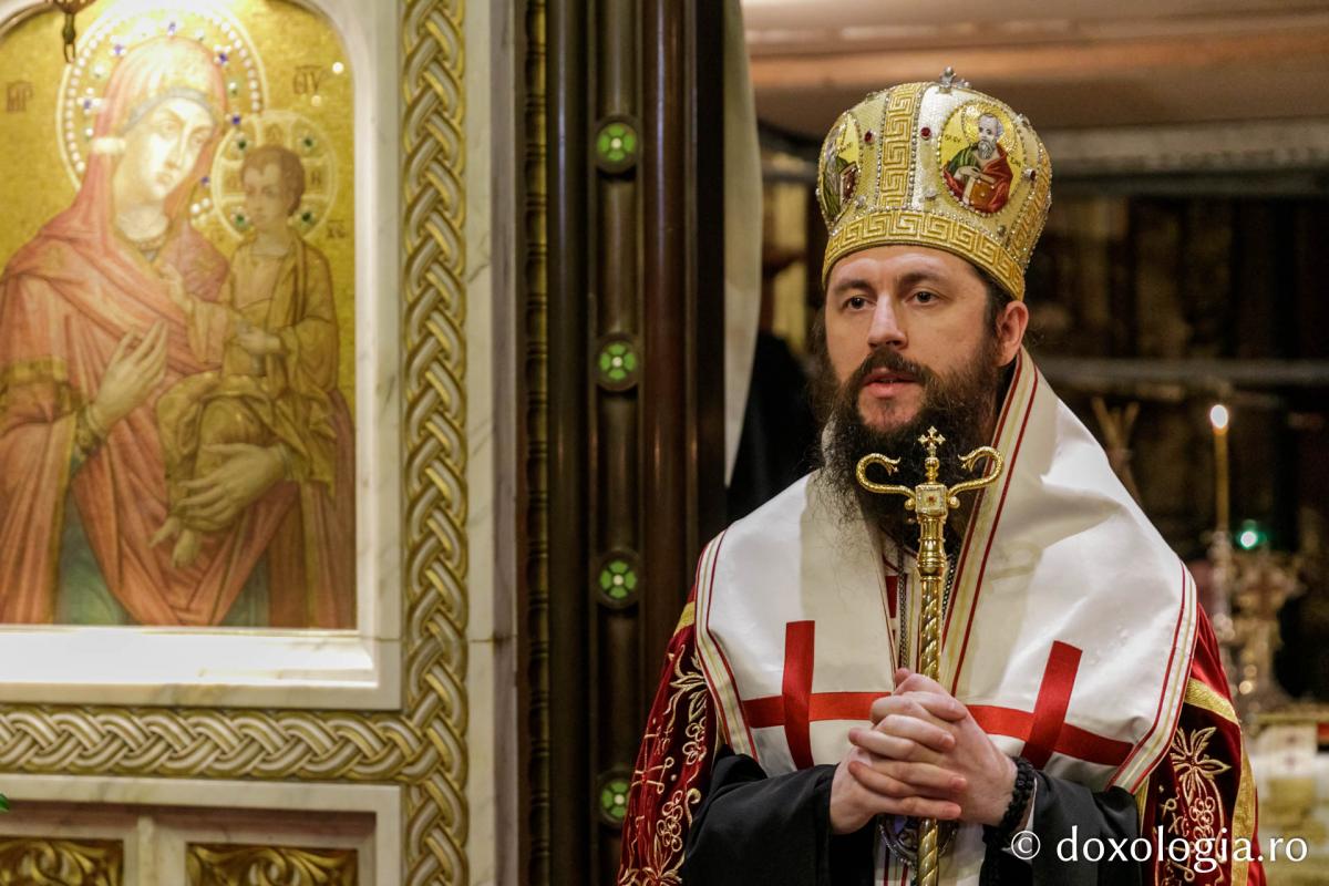 Slujbe arhierești dedicate hramului, la „bijuteria arhitectonică a capitalei Moldovei” - Mănăstirea „Sfinții Trei Ierarhi”