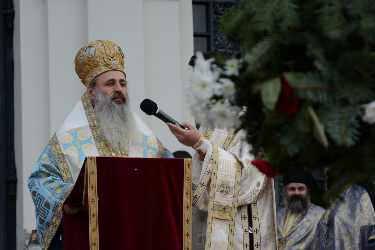 Slujba Bobotezei la Catedrala Mitropolitană din Iași: „Să fiți iubiți de Dumnezeu!”