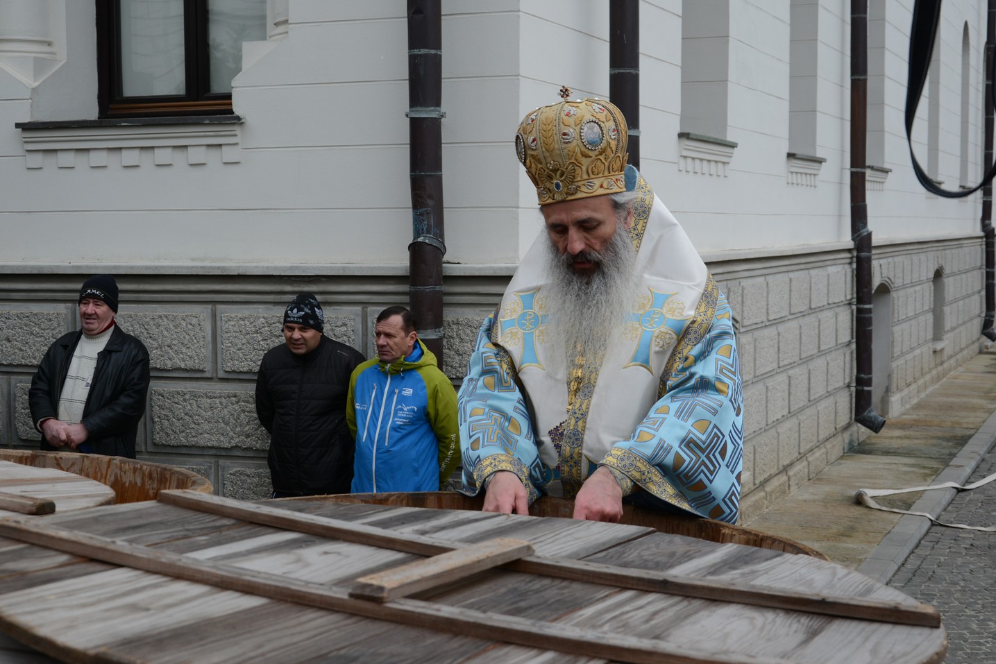 Slujba Bobotezei la Catedrala Mitropolitană din Iași: „Să fiți iubiți de Dumnezeu!”