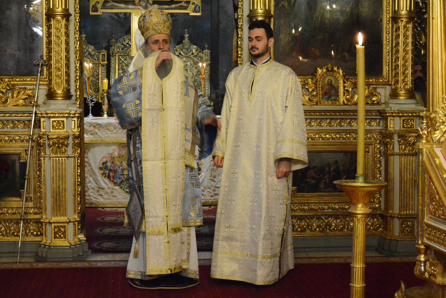 Slujba Bobotezei la Catedrala Mitropolitană din Iași: „Să fiți iubiți de Dumnezeu!”