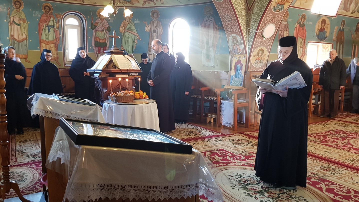 Binecuvântare pentru bătrânii de la Căminul „Sfântul Ioan cel Nou de la Suceava”