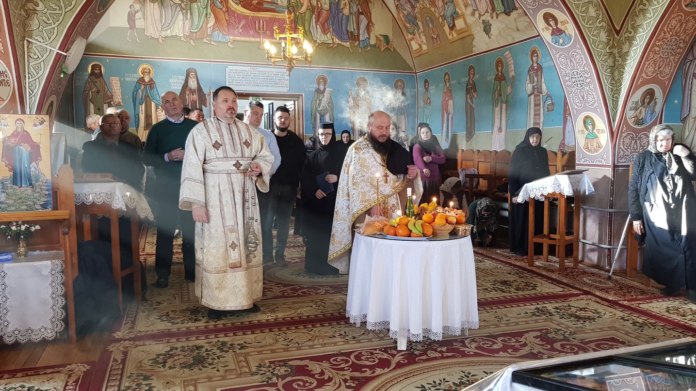 Binecuvântare pentru bătrânii de la Căminul „Sfântul Ioan cel Nou de la Suceava”