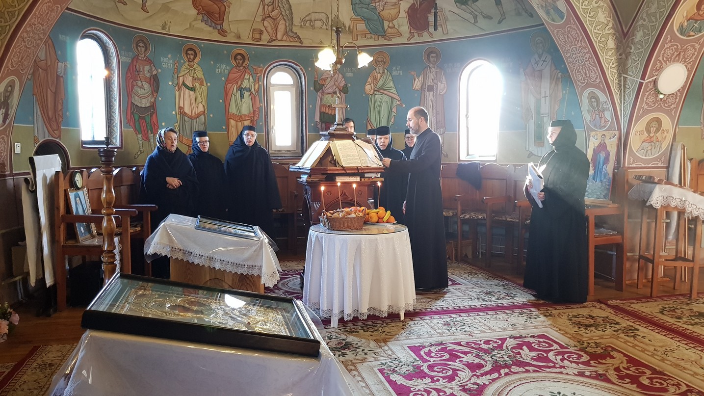 Binecuvântare pentru bătrânii de la Căminul „Sfântul Ioan cel Nou de la Suceava”