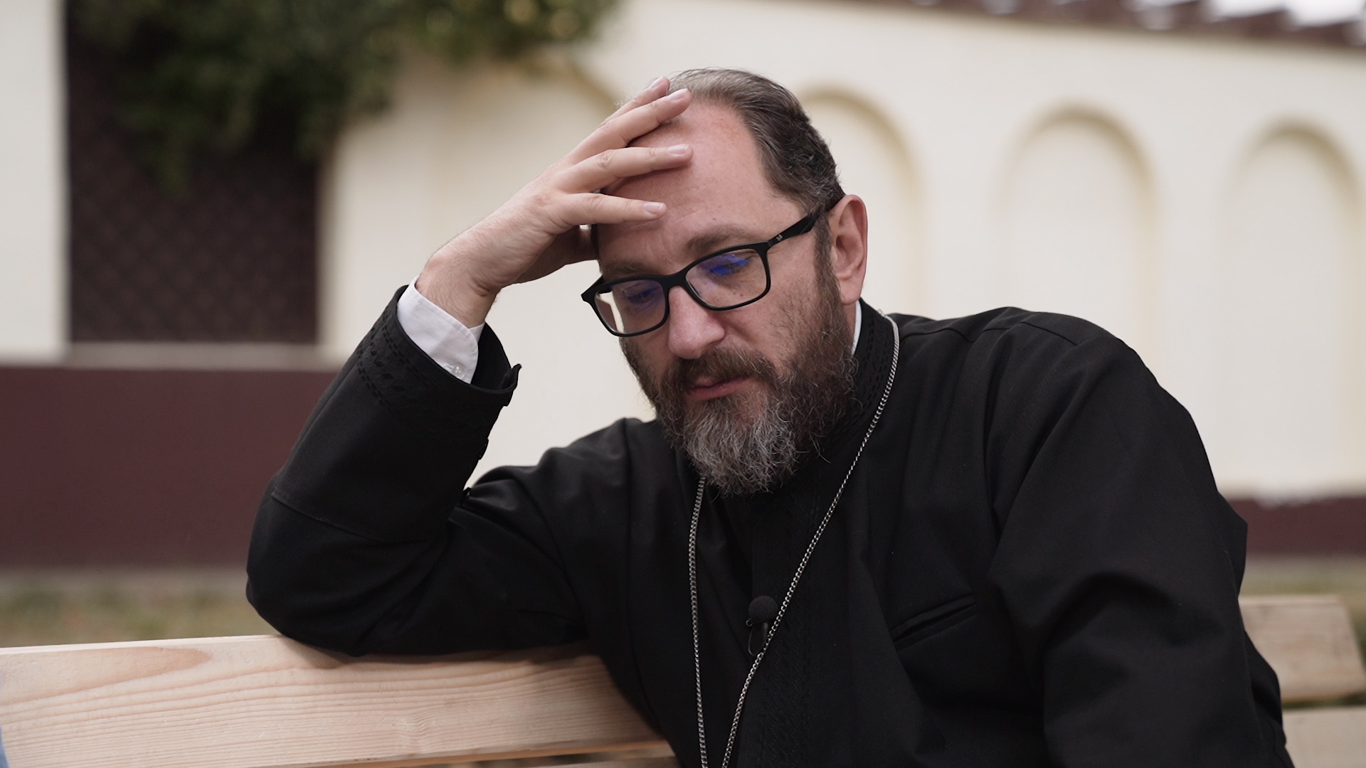 (Video) Părintele Constantin Necula, în lumea lui... Google: despre vindecarea depresiei