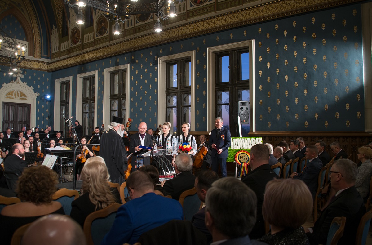 IPS Părinte Mitropolit Teofan a primit titlul de „Cetățean de Onoare al Județului Iași”