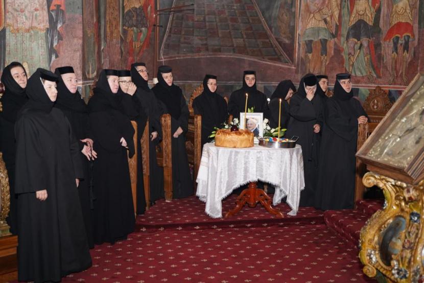 Parastas pentru Neculai Giosanu în Catedrala Arhiepiscopală din Roman