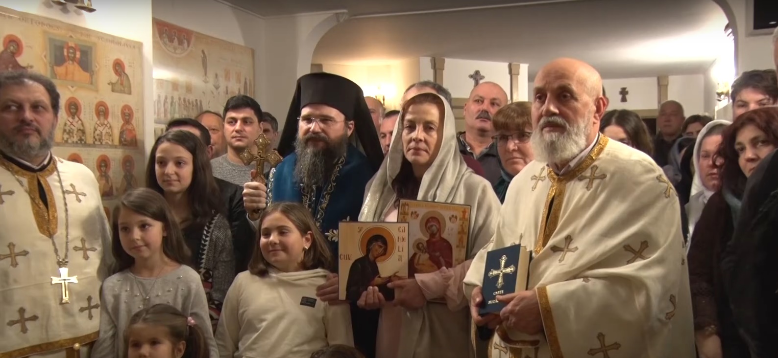 (Video) PS Macarie: „Dragostea de mamă și afecțiunea fraternă sunt cele mai profunde și mai puternice atașamente umane”