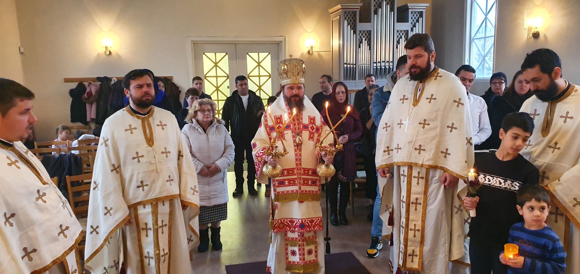 PS Macarie: „Pentru a ajunge la inima neamurilor vikinge războinice, trebuie ca misionar să fii tu însuți un războinic, un luptător, purtând armele Duhului” PS Macarie: „Pentru a ajunge la inima neamurilor vikinge războinice, trebuie ca misionar să fii tu însuți un războinic, un luptător, purtând armele Duhului”