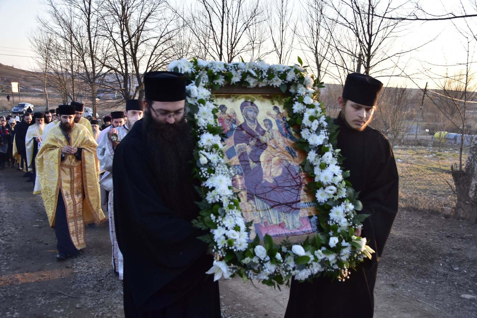 O copie a icoanei Maicii Domnului „Pantanassa” a ajuns la Parohia Silișcani