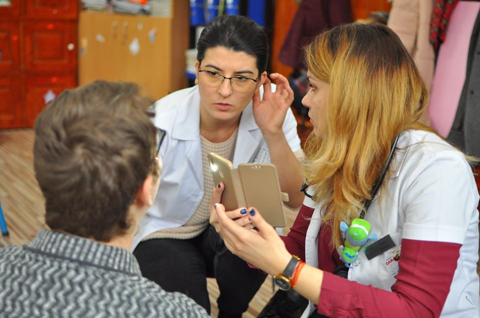 „Caravana cu Medici” în satul Suceviţa, judeţul Suceava