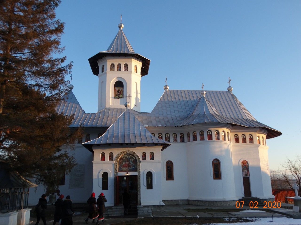 Patriarhul Teoctist, pomenit în satele Victoria și Tocileni