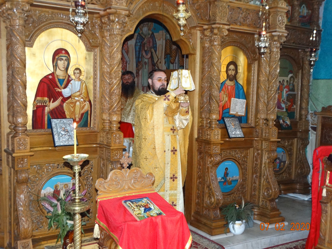 Patriarhul Teoctist, pomenit în satele Victoria și Tocileni