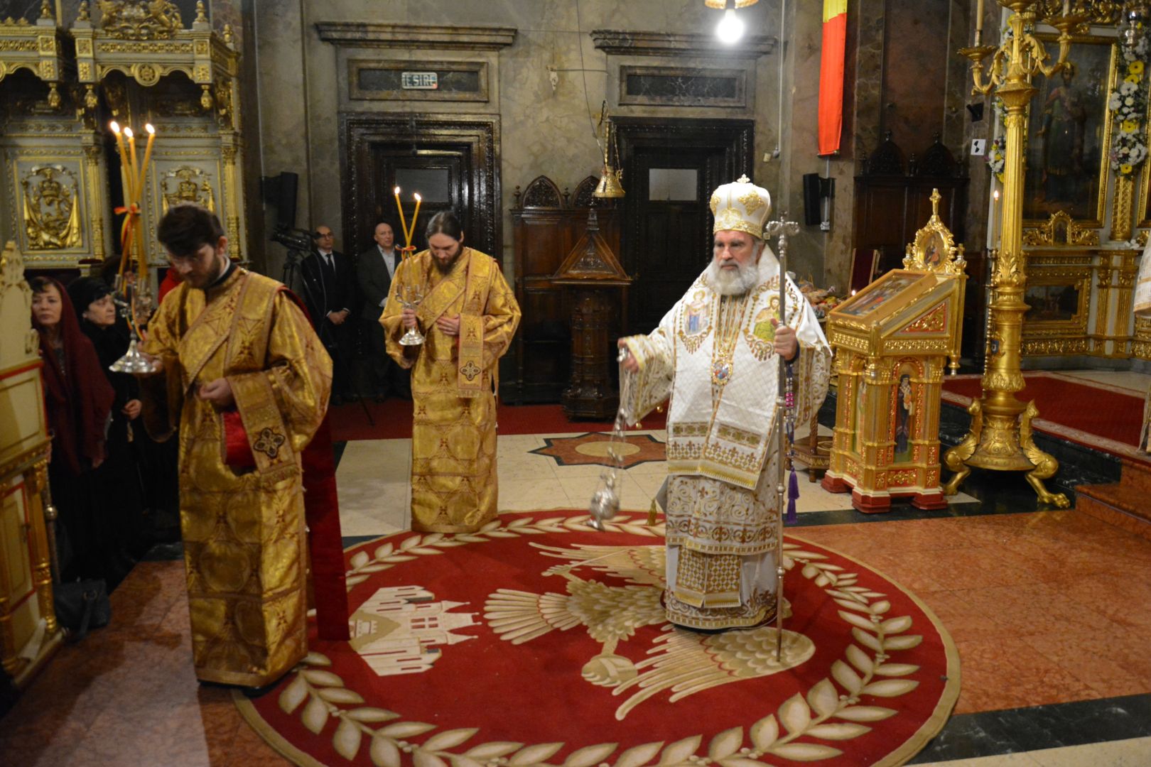 Cinci ierarhi și zeci de clerici au slujit la hramul istoric al Catedralei Mitropolitane din Iași
