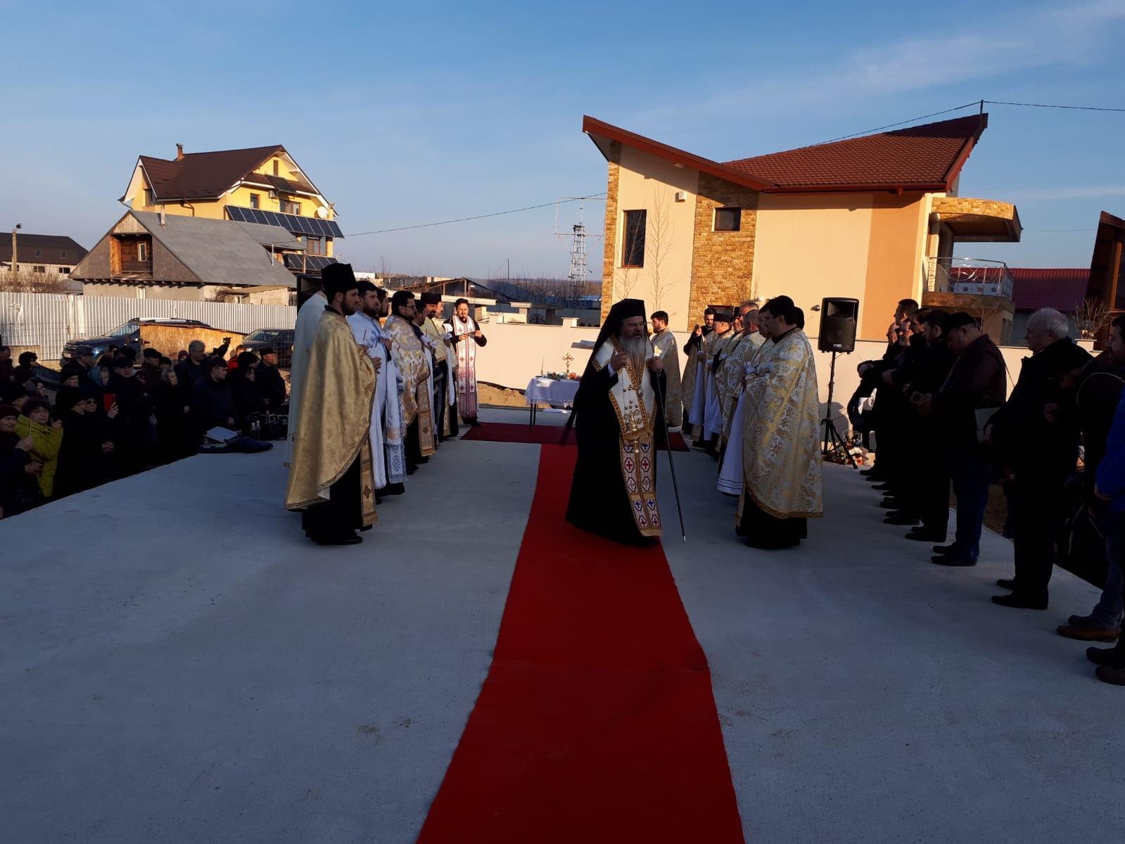 Piatra de temelie pentru Biserica „Sfânta Treime” din Bârlad