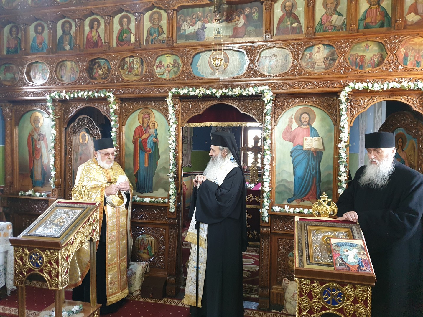 IPS Părinte Mitropolit Teofan, pe urmele părinților Cleopa Ilie și Paisie Olaru