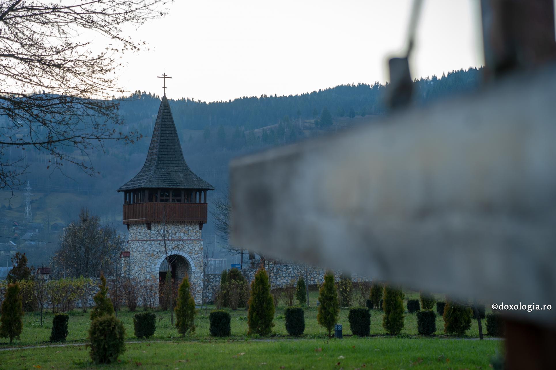Foto: Bogdan Bulgariu Postul şi rugăciunea - trepte de urcuş duhovnicesc