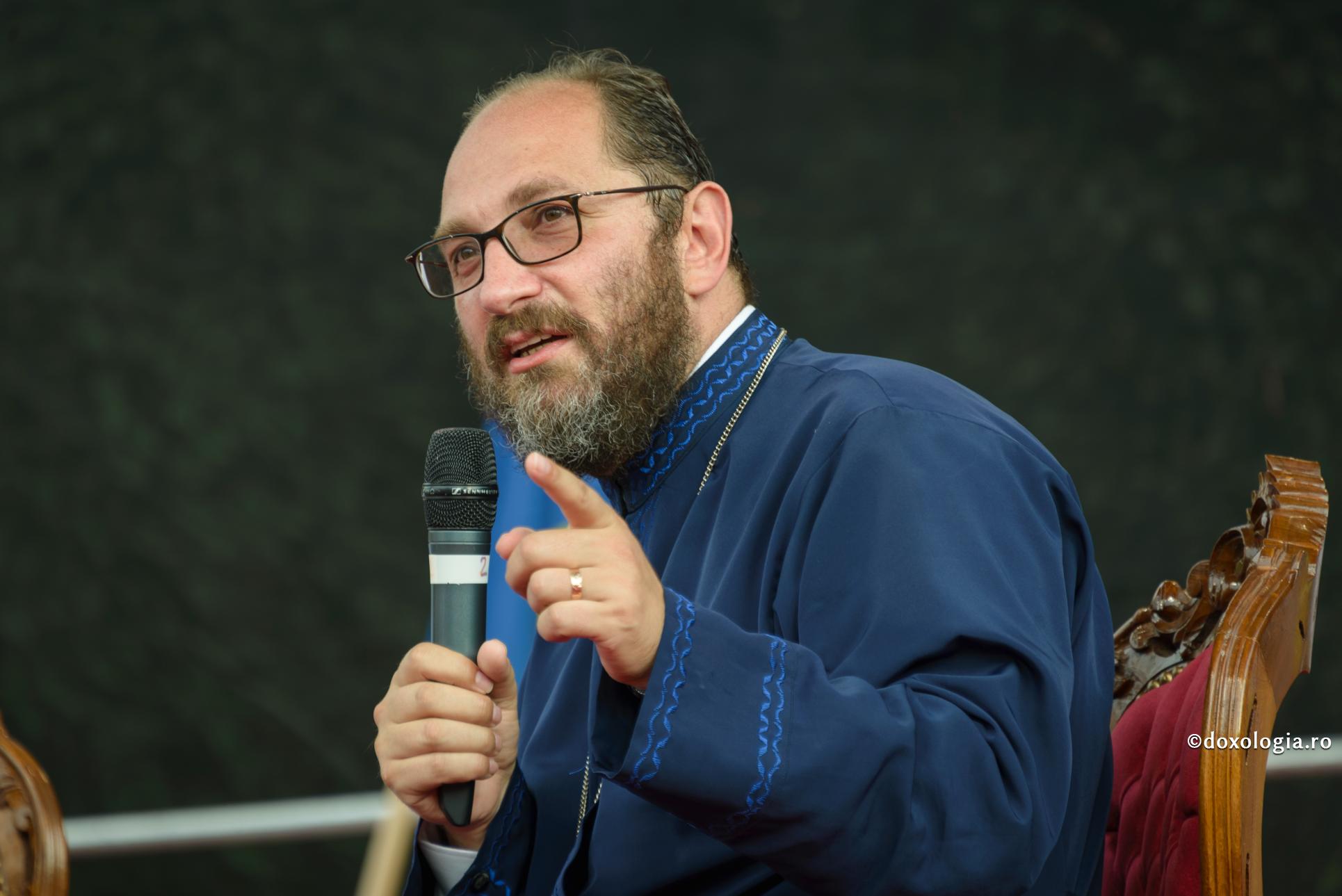 Părintele Constantin Necula, despre coronavirus: „Pentru a reduce oarecum virusarea, cred, personal, că ar trebui să închidem unele canale de informaţie. Inclusiv Facebook-ul”