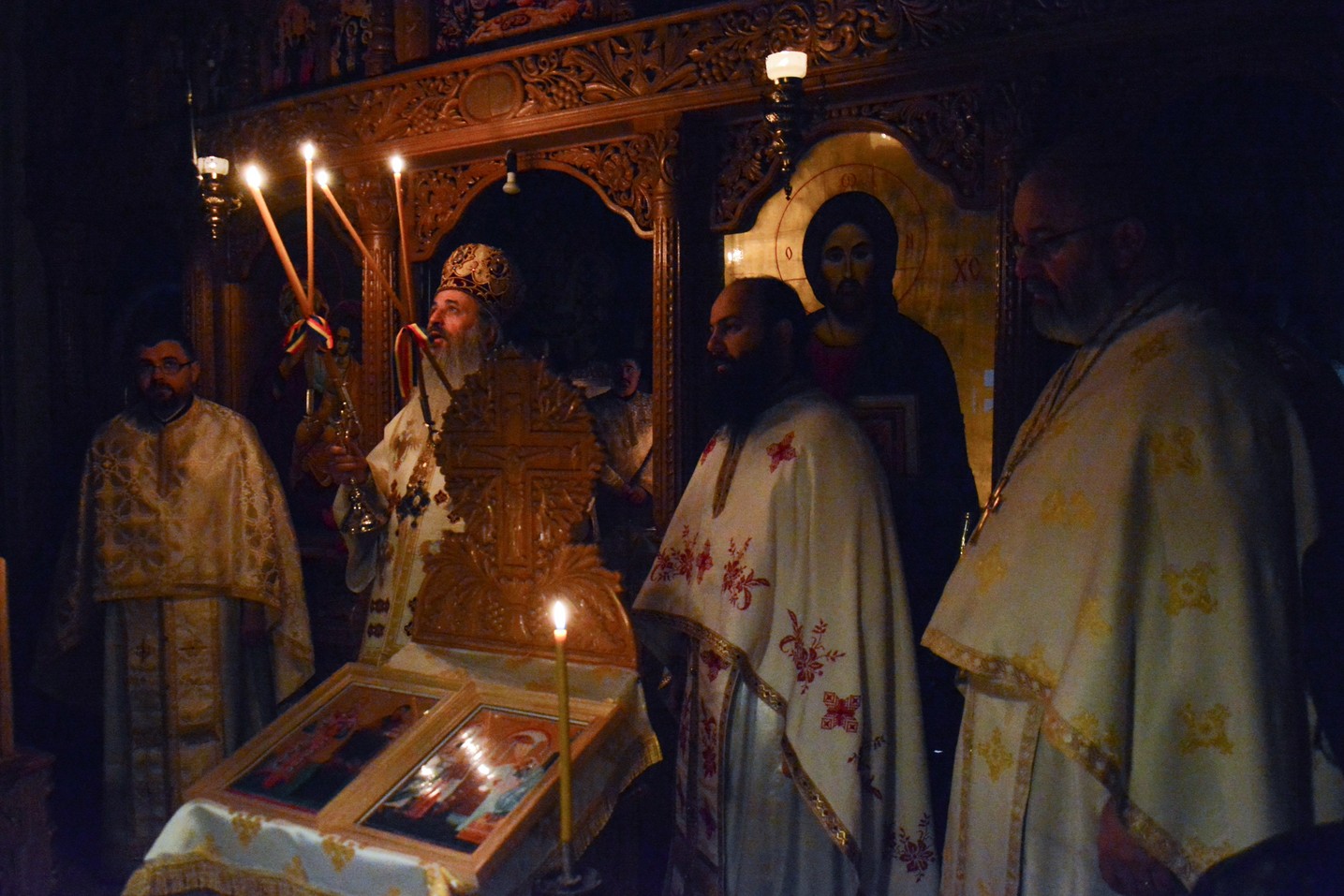 Foto: Flavius Popa Program de Mentorat pentru elevii seminariști din Arhiepiscopia Iașilor: „Ca să asculți pe cineva cu adevărat presupune și să-l cunoști”