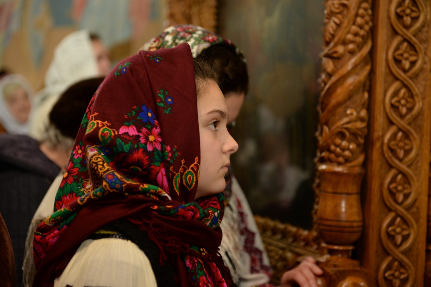 Liturghie arhierească la „Biserica dorneană de sub Runc”