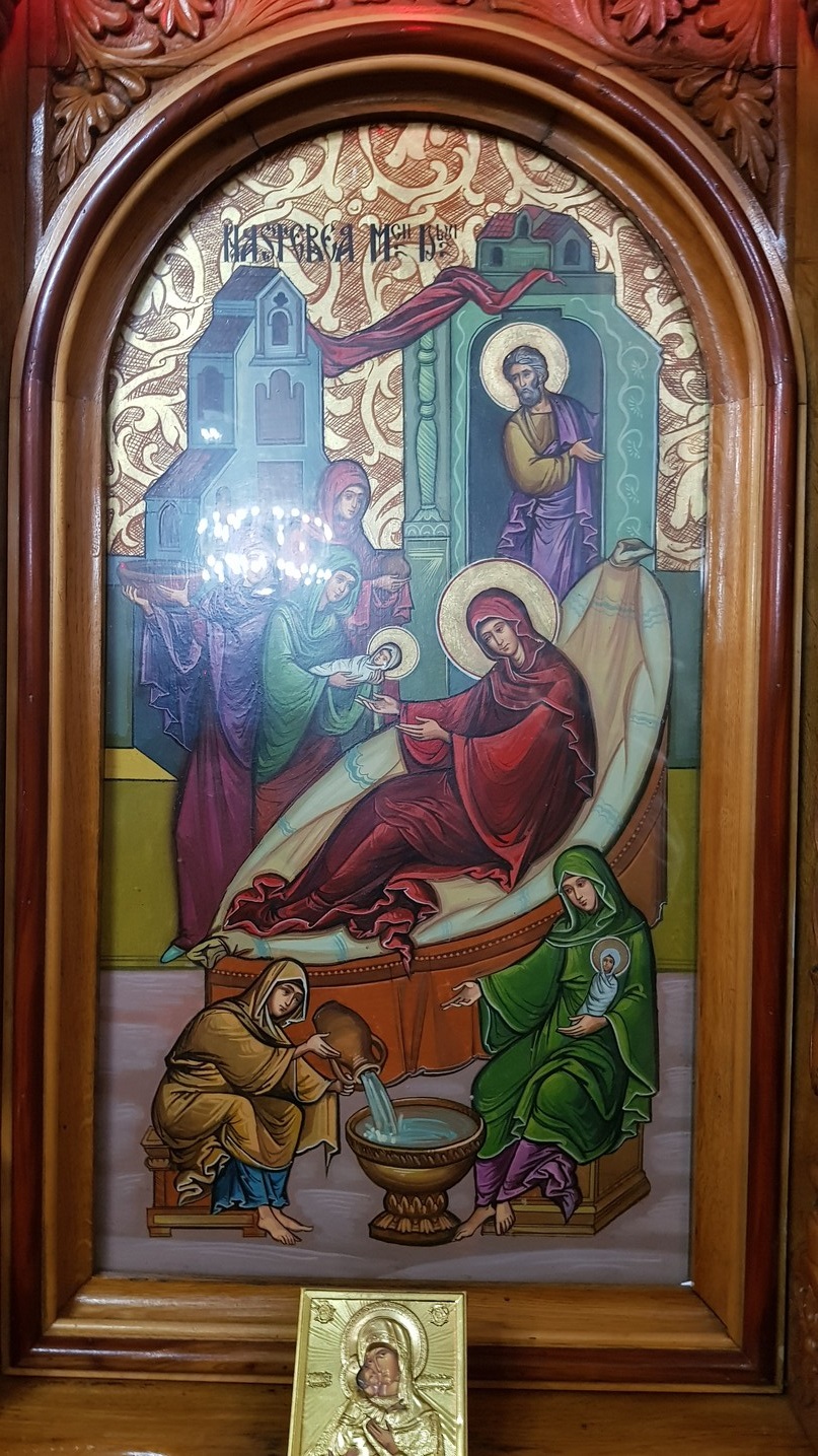Liturghie arhierească la „Biserica dorneană de sub Runc”