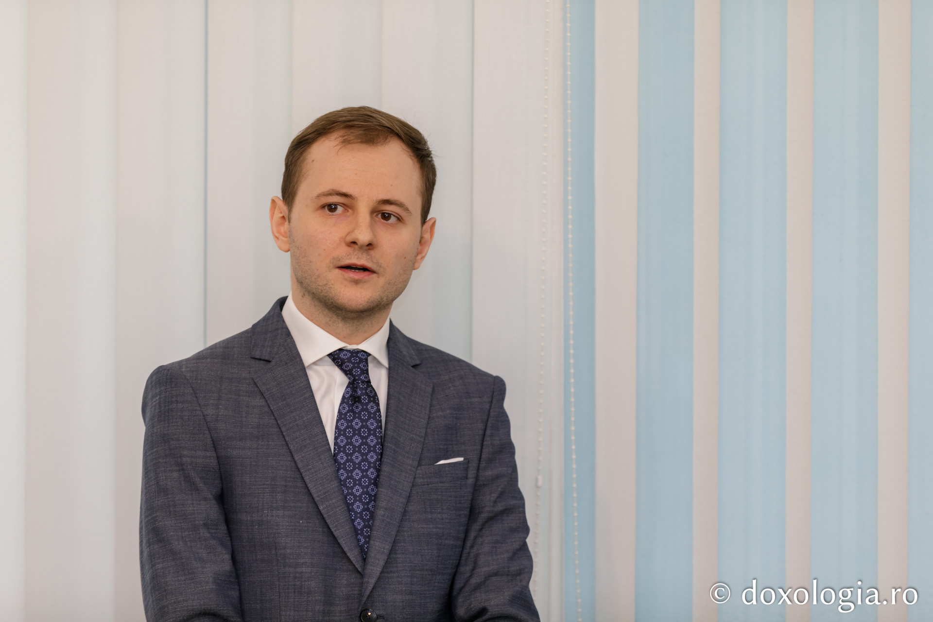 Redactorul coordonator al revistei ieșene „Teologie și Viață”, notat cu „Excelent” la susținerea tezei de doctorat