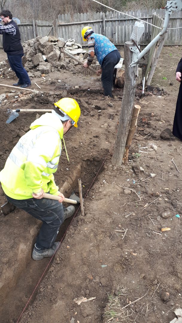 Primii copii fericiți în proiectul „Dar pentru copii”