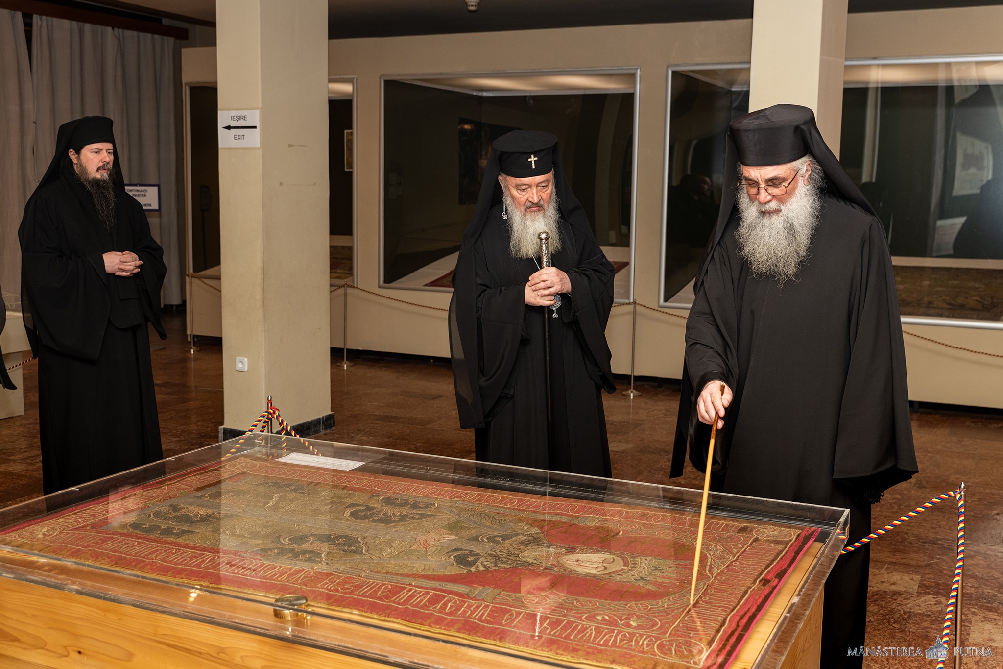 IPS Mitropolit Andrei, în vizită la Mănăstirea Putna