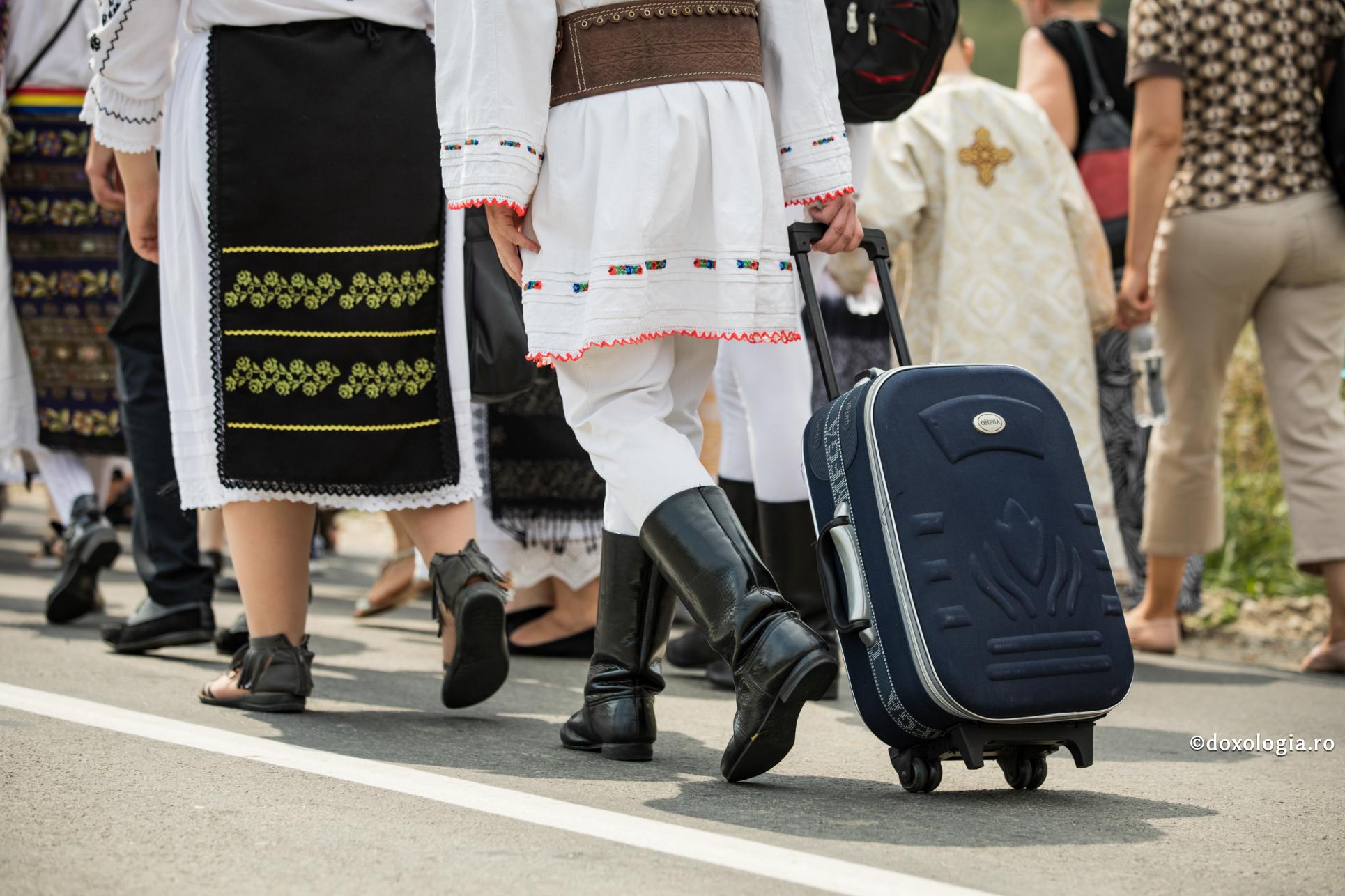 Foto: Oana Nechifor (Video) Cum să ne raportăm la rudele care vin din străinătate în această perioadă? – Părintele Răzvan Ionescu