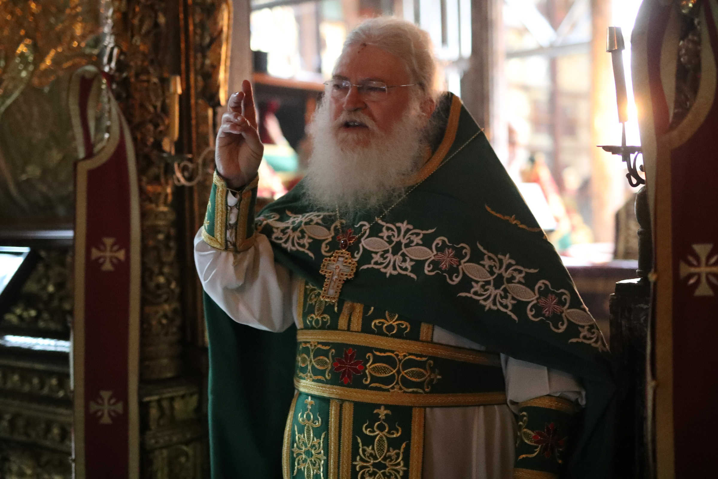 În imagini: Monahii din Sfântul Munte Athos, uniți în glas de rugăciune pentru încetarea pandemiei de coronavirus