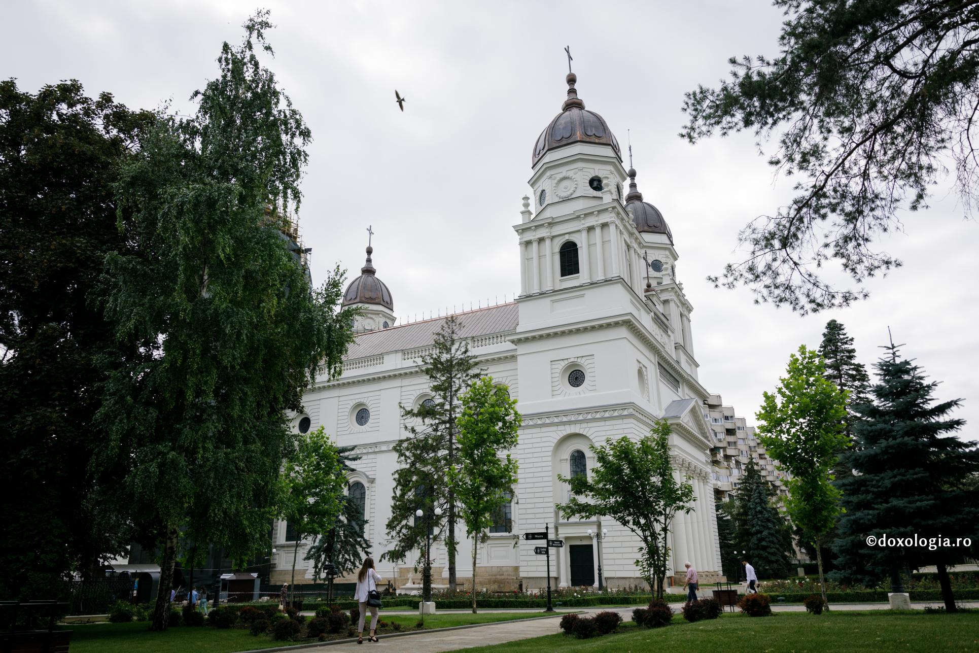 Ansamblul Mitropolitan din Iași: Programul slujbelor transmise live în cea de-a patra săptămână a Postului Mare