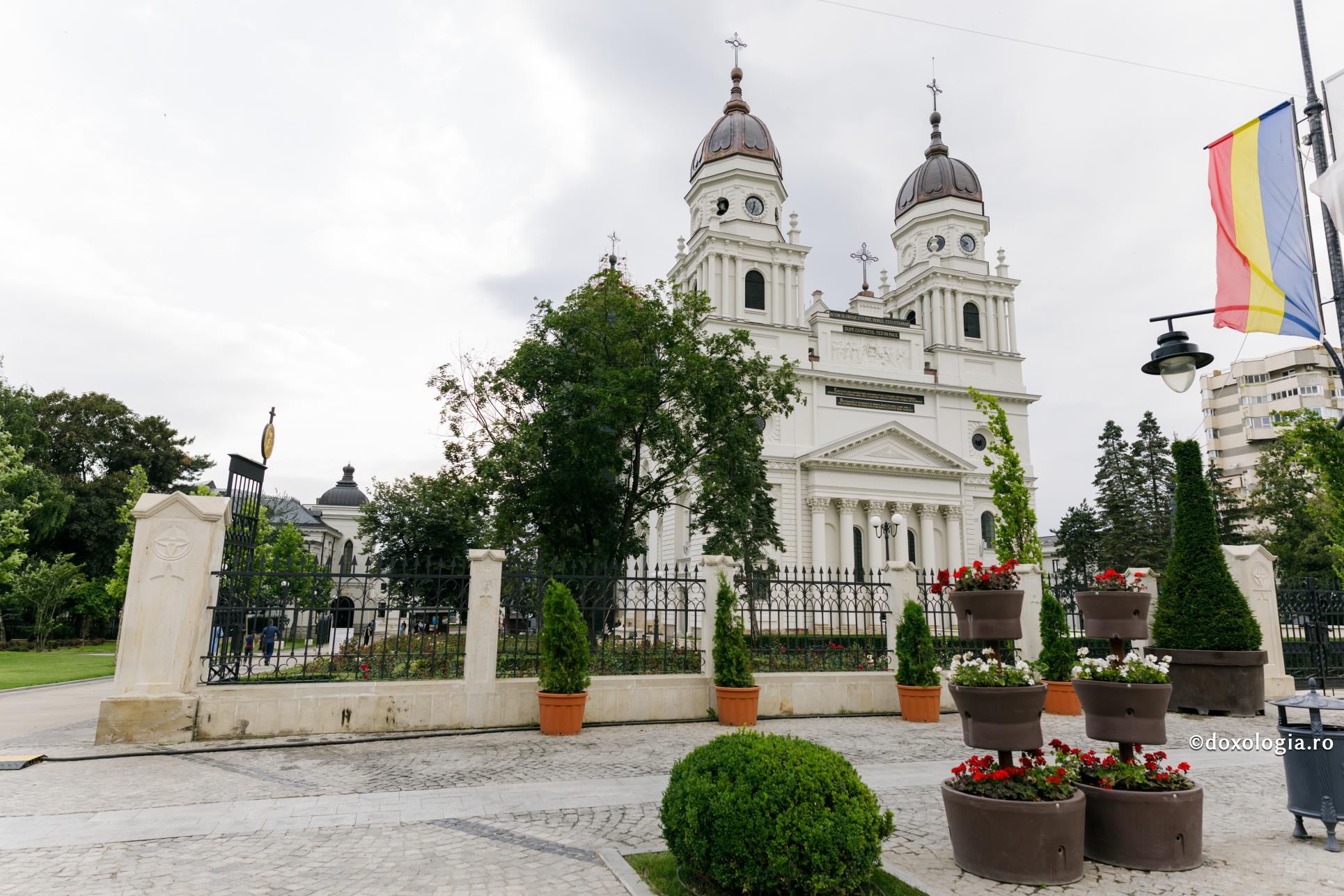 Măsuri luate de Arhiepiscopia Iașilor în contextul noii epidemii – Comunicat de presă