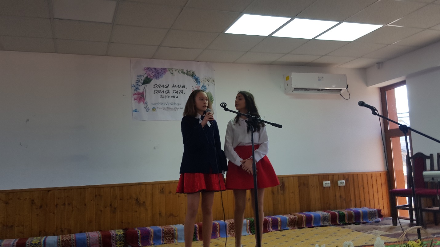 Concertul „Dragă mamă, dragă tată”, în Parohia Cozmești