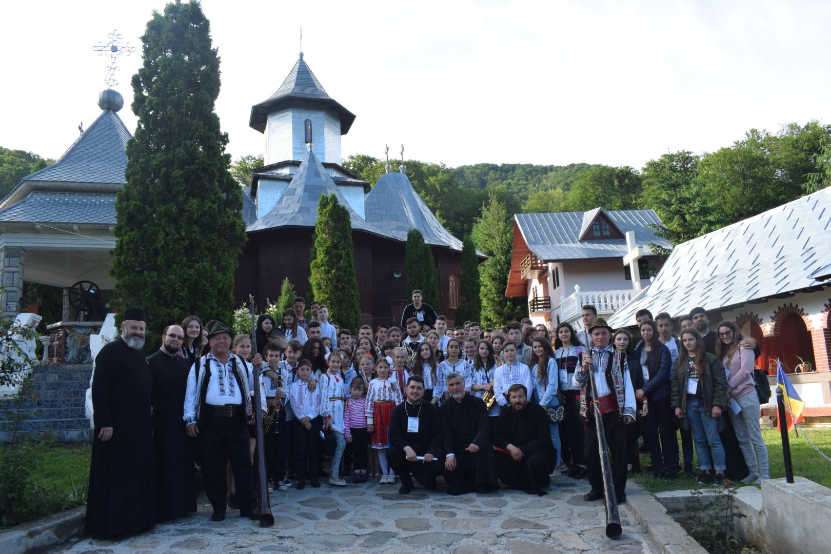 Întâlniri pentru tinerii din protopopiatele Arhiepiscopiei Iașilor și seminarii de formare pentru moderatori