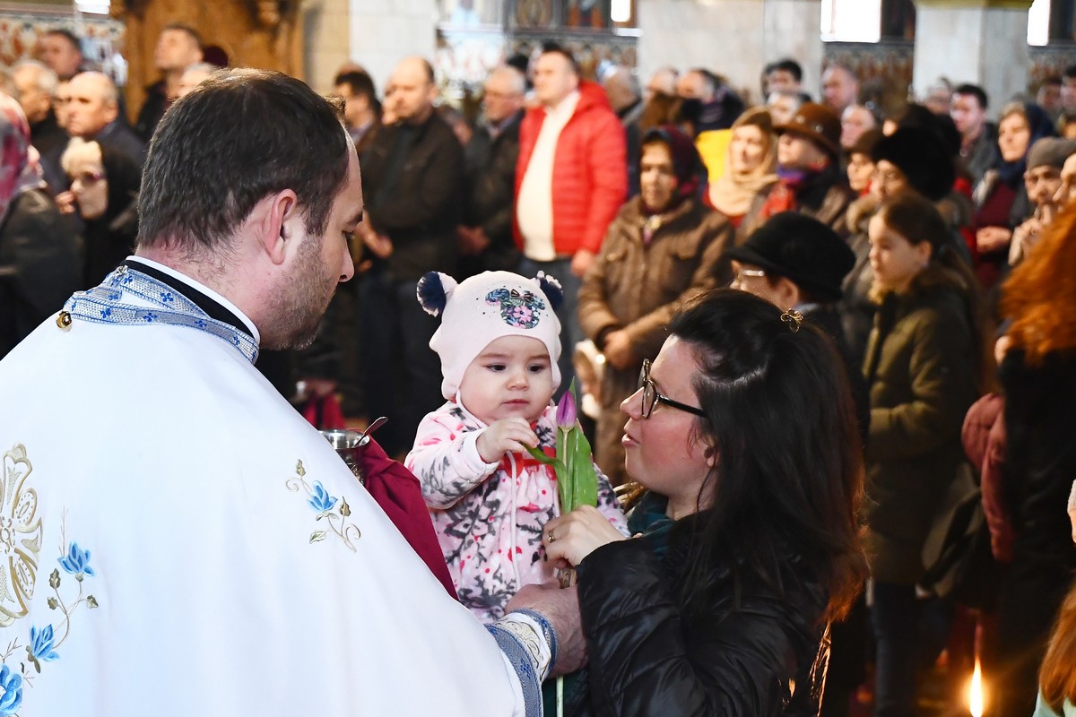 Ziua de 8 Martie, marcată în Parohia „Sfântul Ierarh Nectarie” din Iaşi